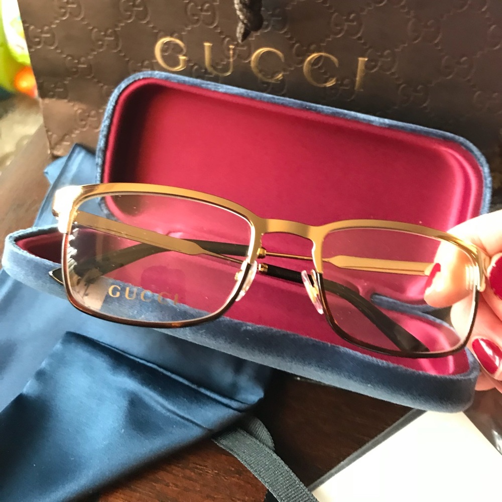 On Hold⛔️Authentic Gucci 52m Gold/Acetate optical - Picture 2 of 8
